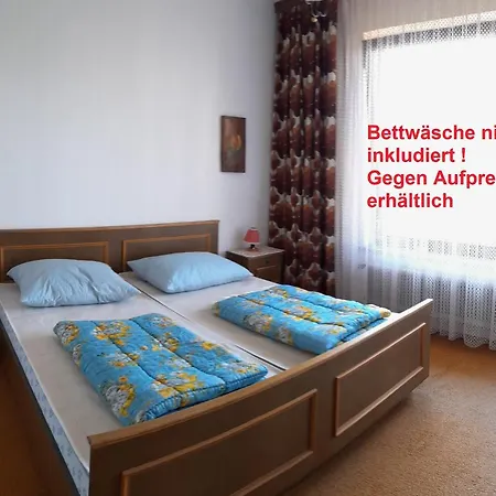 Haus Andrea - Die Goldenen Siebziger Maison d'hôtes Krumpendorf